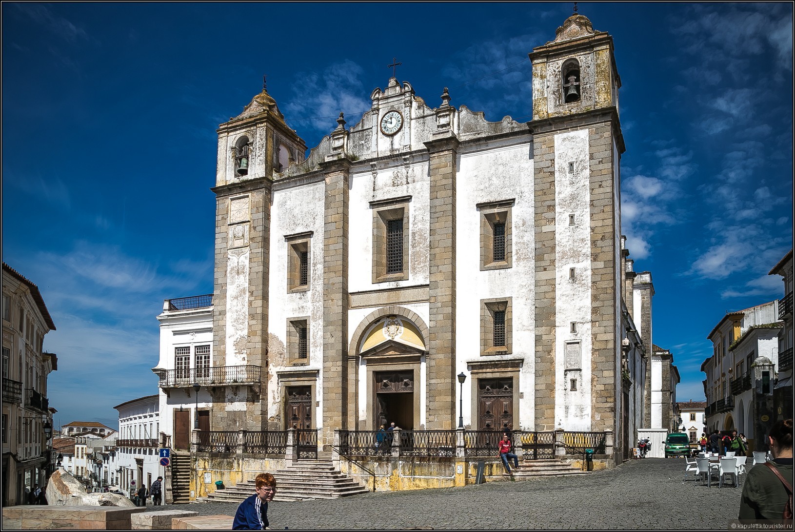 Evora
